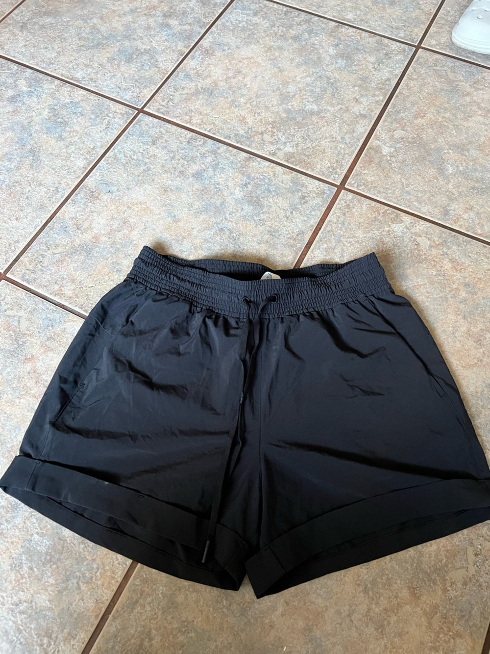 lululemon athletica Black Elastic Waist Athletic Shorts